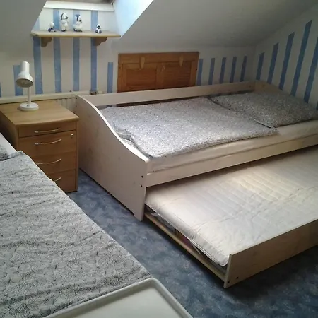 In Neu Luedershagen With Terrace Neu Ludershagen